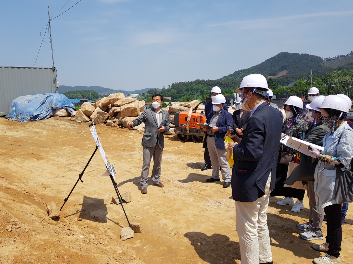 (10일)서천군 군민평가단, 2021년 제1차 주요사업장 현장평가 완료(4,한산프리즘 프로젝트 평가사진)